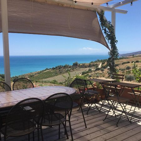 B&B Villa Sveva Rocca Imperiale Eksteriør billede