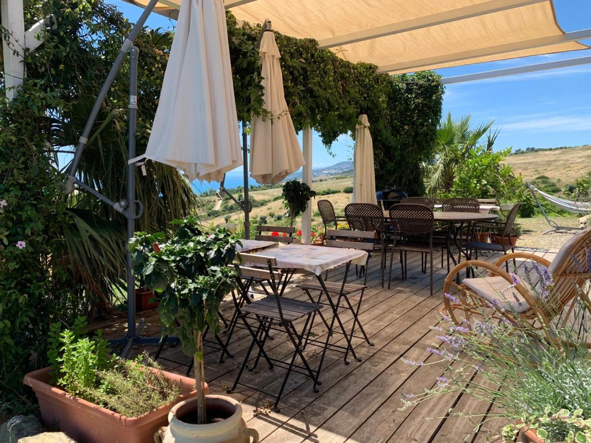 B&B Villa Sveva Rocca Imperiale Eksteriør billede