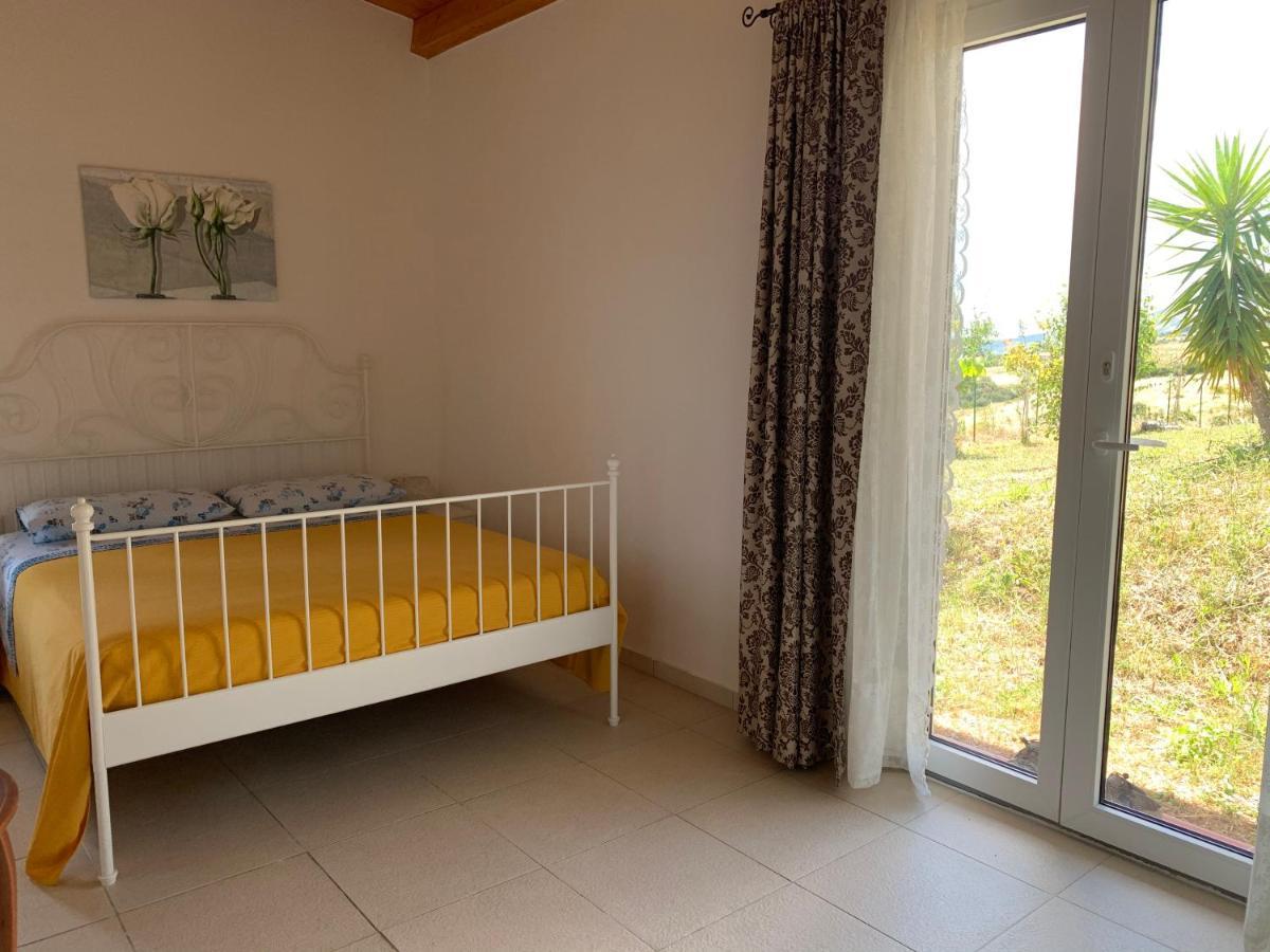 B&B Villa Sveva Rocca Imperiale Eksteriør billede