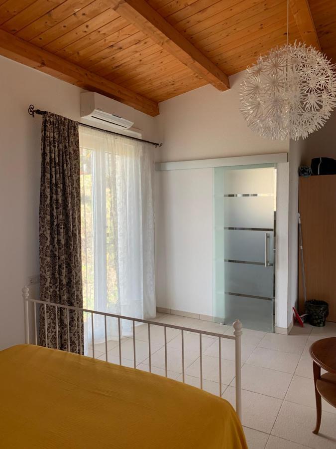 B&B Villa Sveva Rocca Imperiale Eksteriør billede
